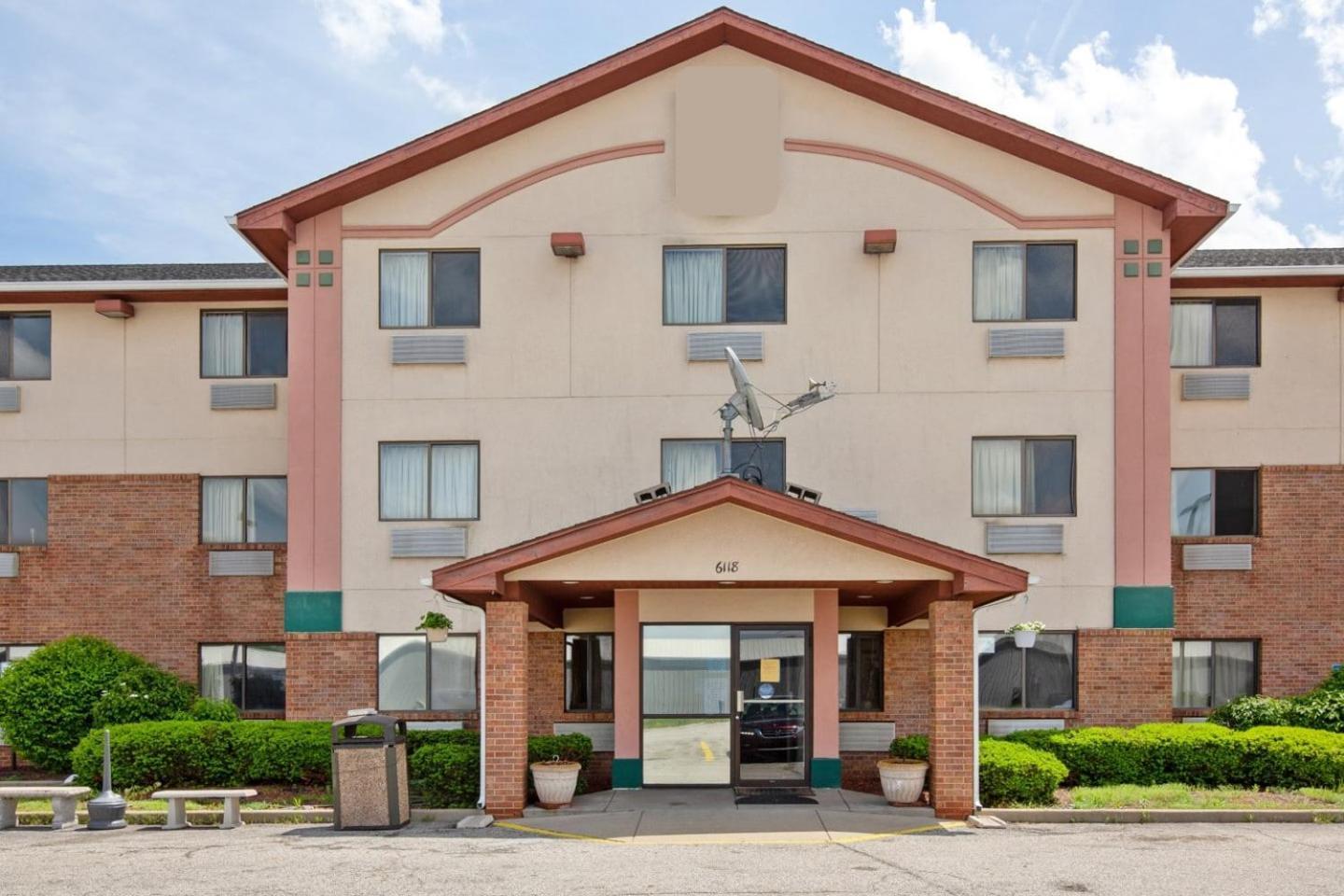 Oyo Hotel Portage I-94 Zewnętrze zdjęcie