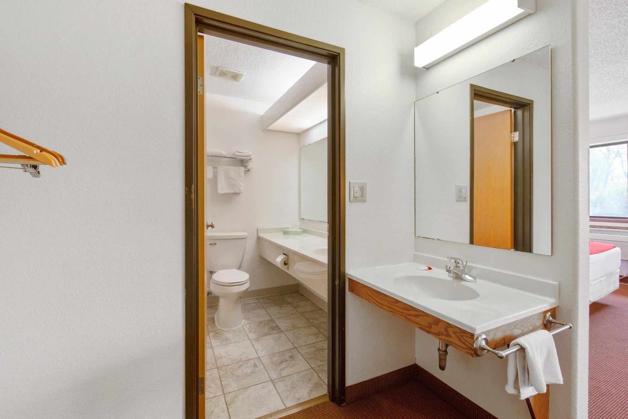 Oyo Hotel Portage I-94 Zewnętrze zdjęcie